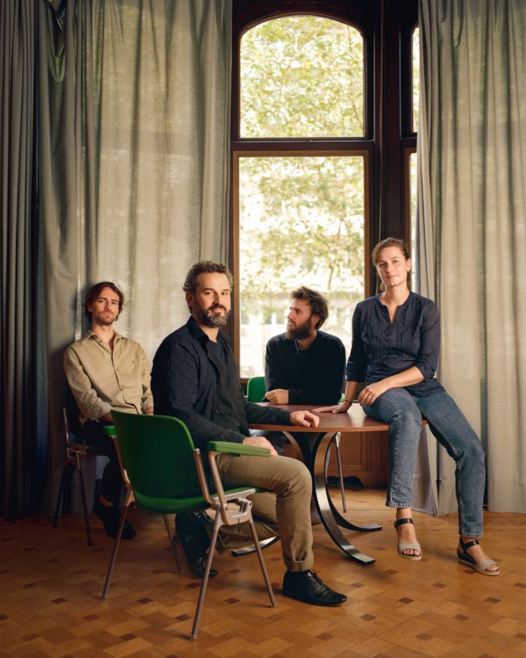 7edc3d80-7f2f-4c96-a7c7-e4e19ae53dd4